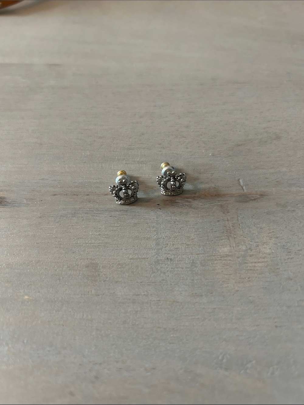 Vintage y2k Juicy couture crown earrings